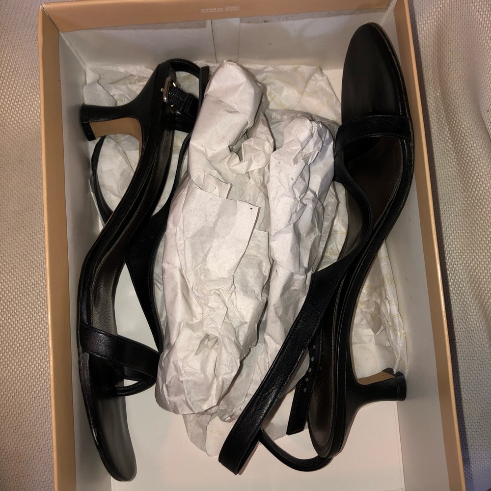Michelle D, worn about 10 times